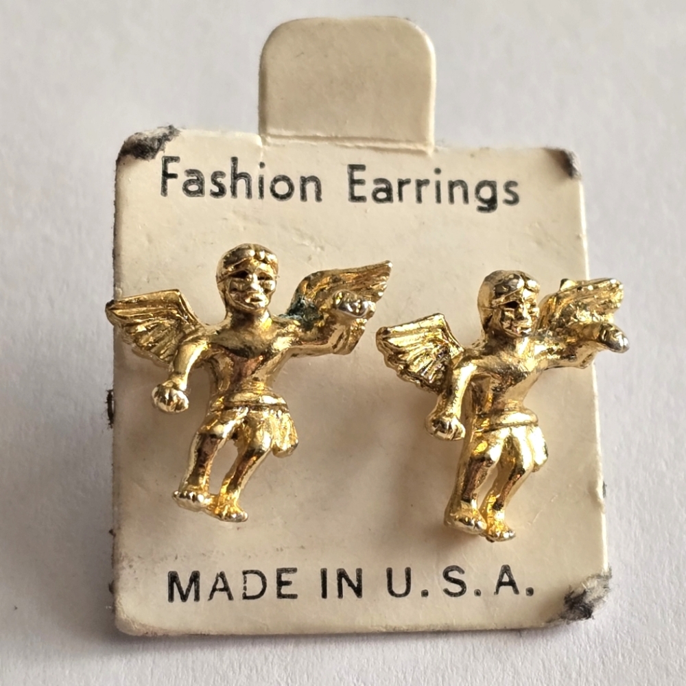 Vintage angel earrings gold tone stud pierced angle religious jewelry